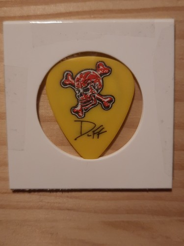Duff mckagan guitar pick - duff,