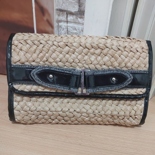 Zara woven hand bag - 🖤,