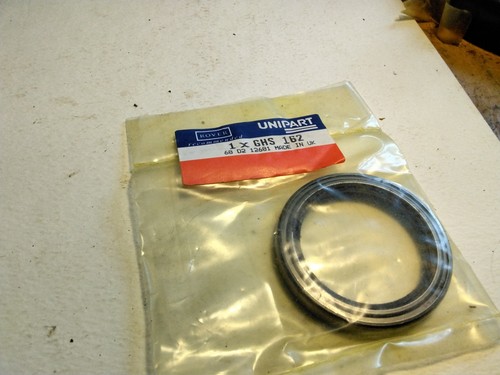 Triumph tr3 and - tr3, hub