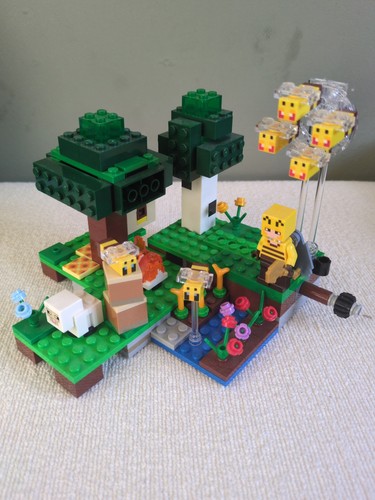 Lego minecraft the - the, bee