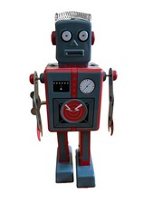 Vintage Tinplate Robot Wind-up