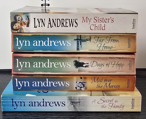 Joblot lyn andrews - 5,