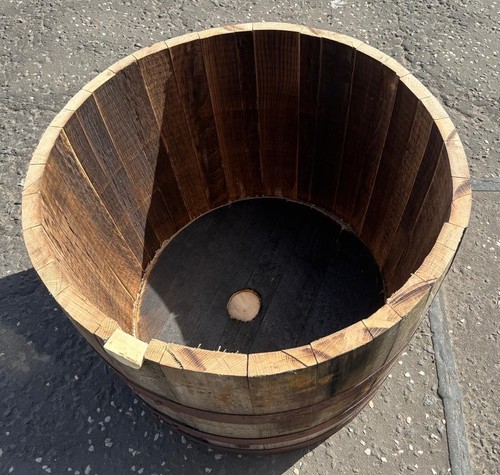 Large oak whiskey barrel - large,
