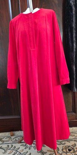 Madeleine red needle - madeleine,