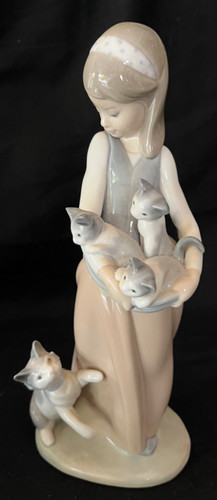 Lladro following her cats - lladro,