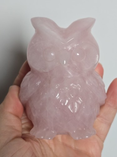375g rose quartz owl - rose,