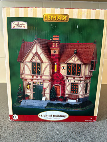 Lemax caddington village - lemax, tudor
