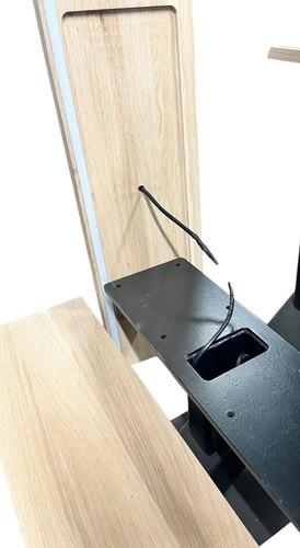 Centre spine staircase - centre,