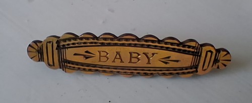 Vintage gold tone sweetheart - gold,