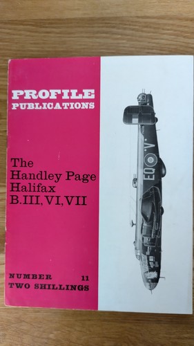 Aircraft profile publications - profile,