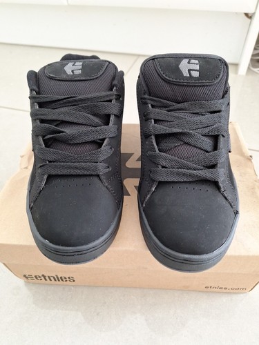 New etnies fader black size - etnies, uk