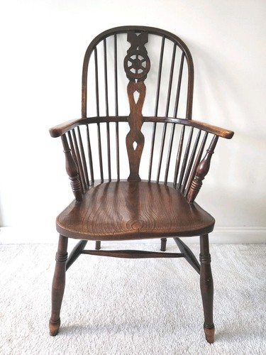 Antique c19th windsor - windsor, wheel