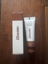 Glossier Cloud Paint Seamless