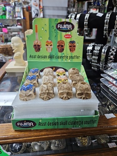 Skull cigarette snuffer - pc,