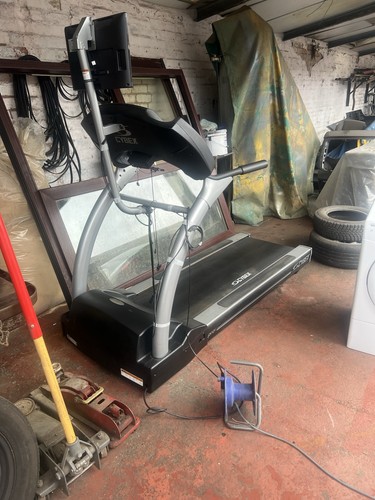 Cybex incline treadmill with - incline,