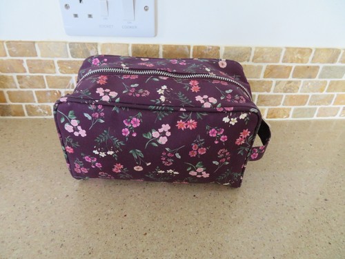 Liberty wash bag tana - bag, lawn