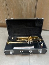 Yamaha YTR2335 trumpet