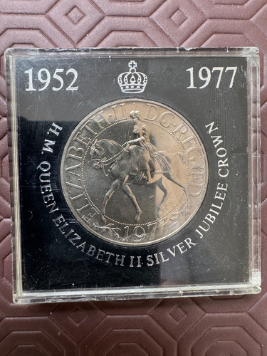 1977 queen elizabeth - (rare),