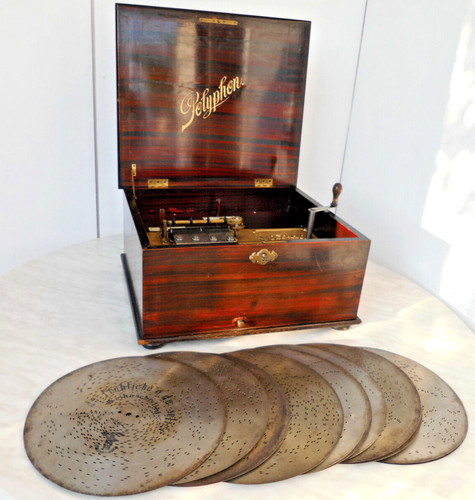 Circa 1900 polyphonic music - 1900,