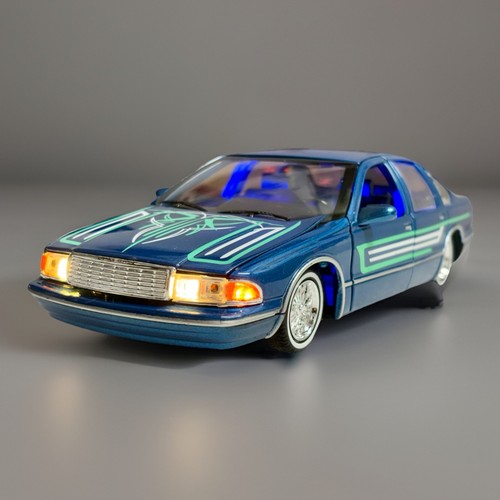 Scale diecast 1993 chevy - scale,