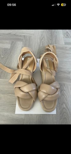Nude wedges strap - nude,