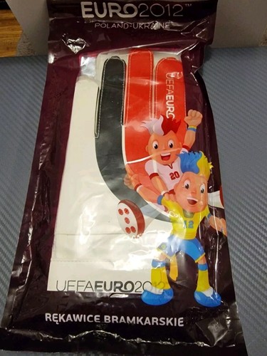 New set goalkeeper gloves size - new,