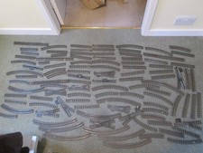 Vintage Collection over 100 Triang OO Gauge Pieces Model Railway Track - Job Lot