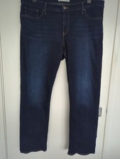 Levis 314 Shaping Straight Jeans Womens Size 20