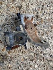 Triumph TR8 V8 Engine Mount