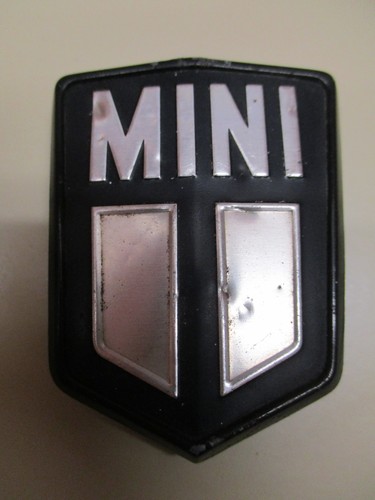 Classic mini badge czh 4143 - classic, badge,
