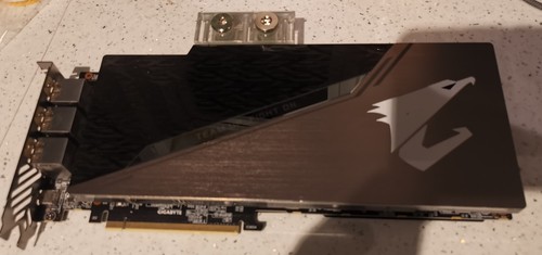 Gigabyte aorus geforce rtx - aorus,