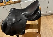 17” Technical & Traditional (T & T) By Ideal Monoflap XC Jump Saddle. Black.
