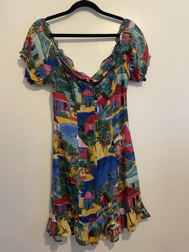 Size small zara holiday - (8-10),