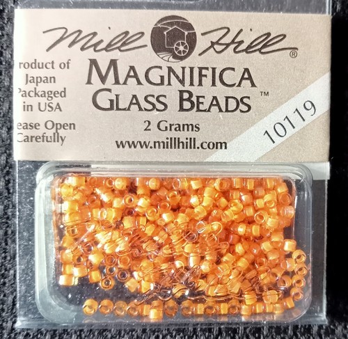 Mill hill magnifica - hill, glass