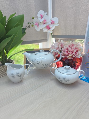 Vintage meito japan teapot - japan,