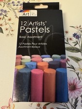Set Of 12 Colours Artists