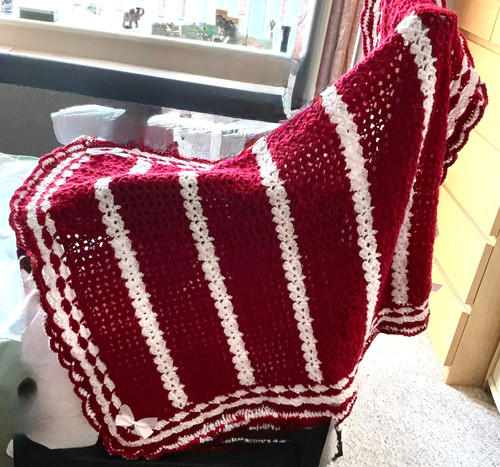 Baby shawl hand - baby, crocheted
