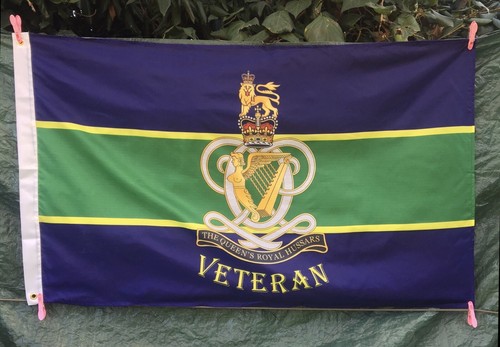 Queen royal hussars x - royal,