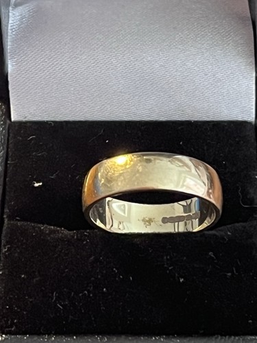 9ct gold 6mm band 78 - 9ct, 4.78