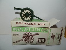 VINTAGE BRITAINS LEAD SOLDIERS ROYAL ARTILLERY GUN 9700              CANNON  MIB