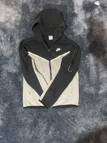 Nike grey and black tech - nike,