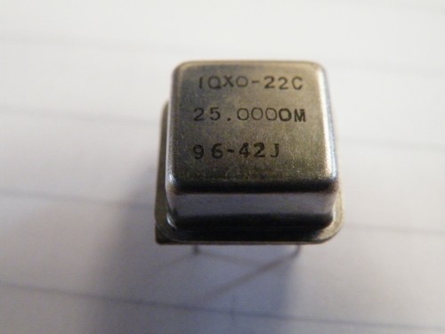Iqd crystal clock - clock, oscillator
