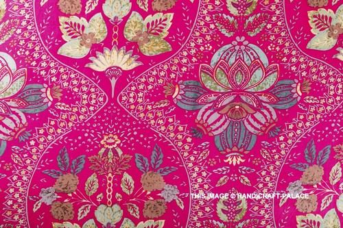 Indian hand block - hand, pink