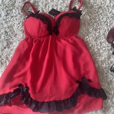 Beautiful New With Tags  La