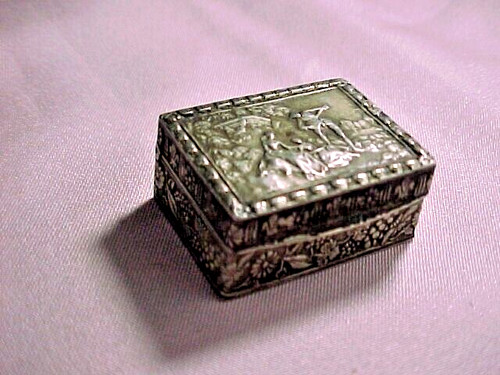 Pill box musician - box,