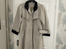 Aqua Berry Lined Mac Size 12P