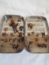 Vintage alloy 120 clip fly tin