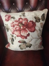 Complete chintzy scatter Cushion With Feather Inner Pad~Beautiful~by Dunhelm 