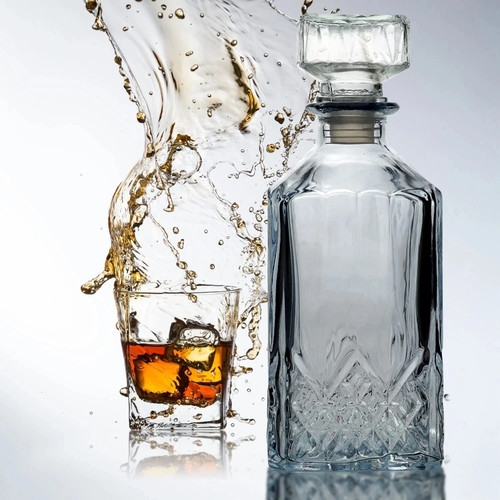 Whisky whiskey decanter - whisky,