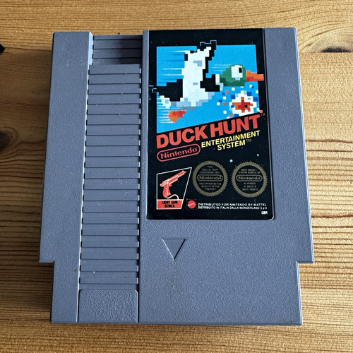 Duck hunt nintendo - duck,